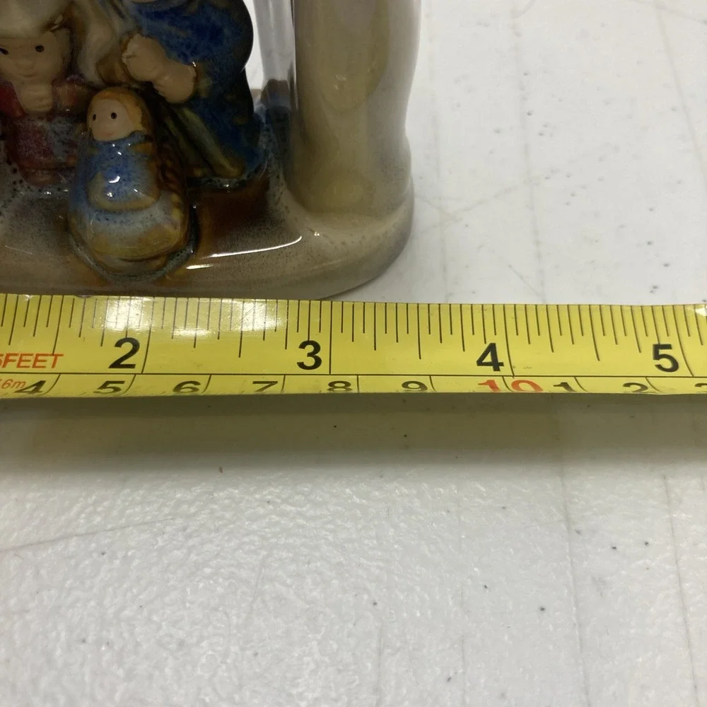 Protective Hands‎ Praying Nativity Glazed Ceramic Joseph Mary Baby Jesus 4